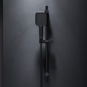 F018F022 Func душ.комплект: ручн.душ 103x257мм, 3 функции, штанга 700 мм, шланг 1750, черн.